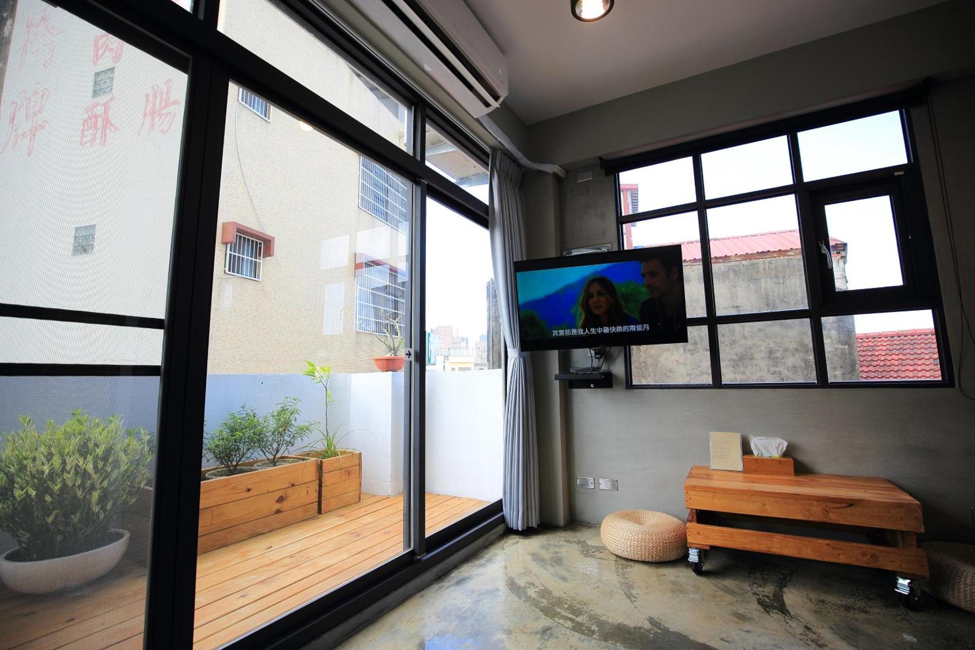 It'S 一起 旅店 Lägenhet Tainan Exteriör bild